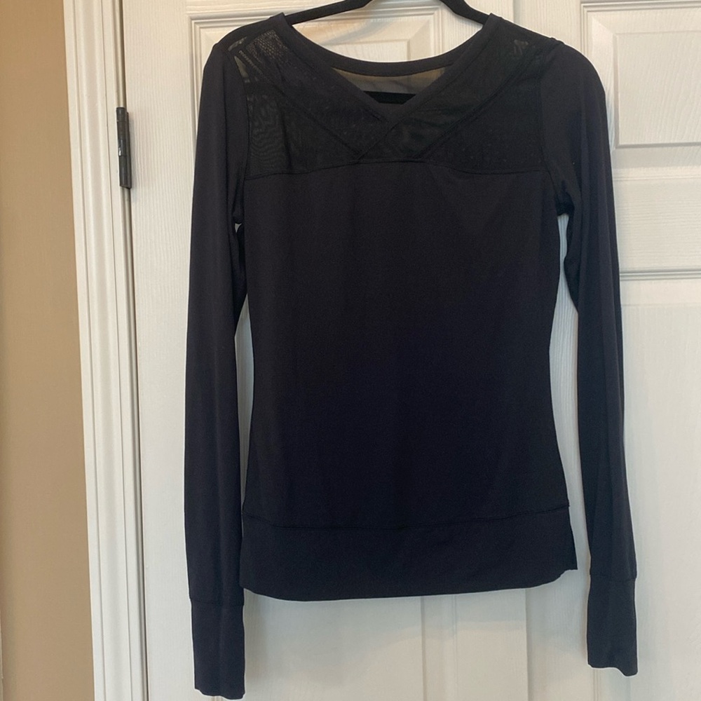 Lulu lemon top